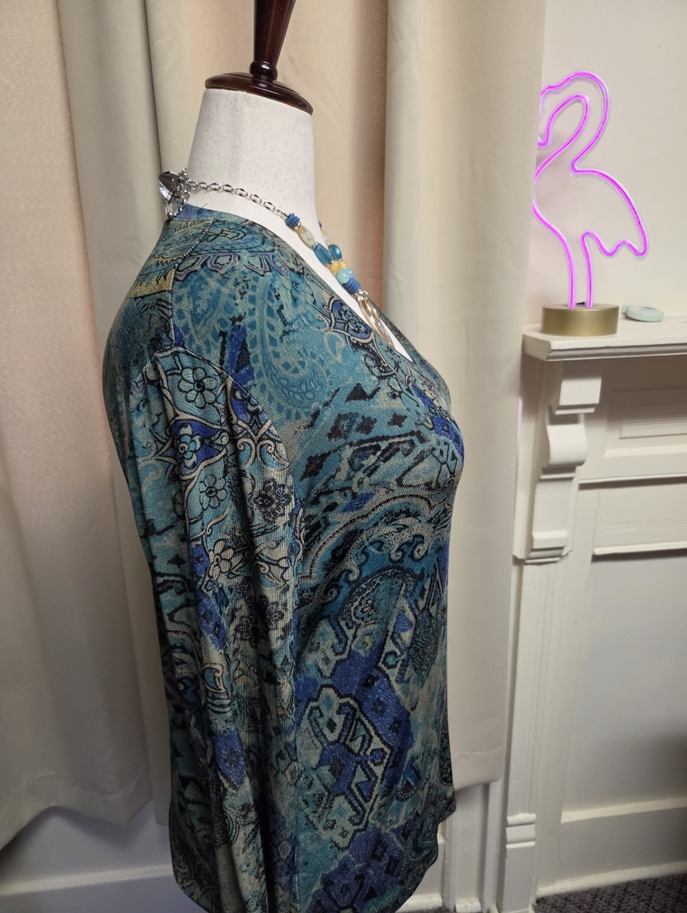 Chico's Travelers Teal Paisley V-Neck Top Size XL - Picture 2 of 7